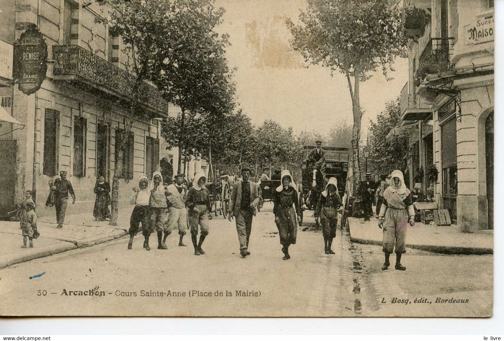 CPA 33 ARCACHON. COURS SAINTE-ANNE. PLACE DE LA MAIRIE 1910