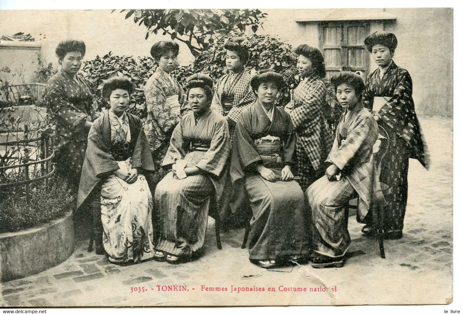 CPA JAPON. TONKIN. FEMMES JAPONAISES EN COSTUME NATIONAL 1919