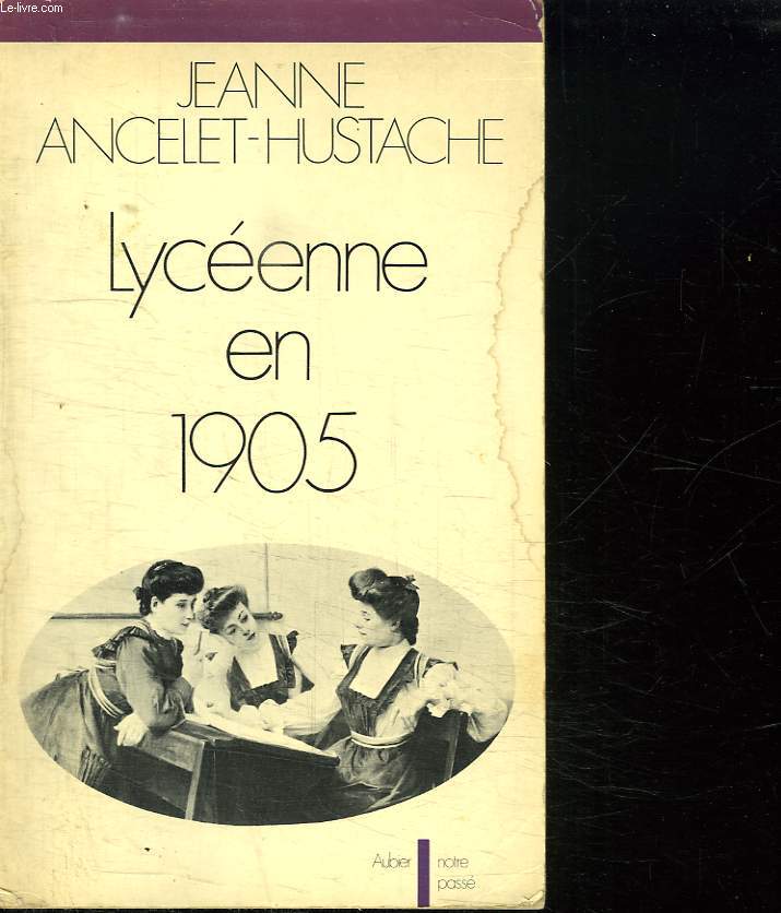 LYCEENNE EN 1905.