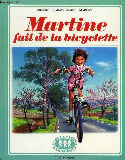 MARTINE FAIT DE LA BICYCLETTE