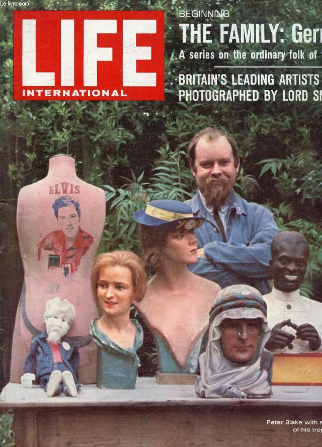 LIFE, INTERNATIONAL EDITION, VOL. 39, N 9, NOV. 1965 (Contents: Cover. English Artist Peter Blake with some of his trophies. Letters. THE CONTROL OF LIFE, WARS, AND EL CORDOBES. Movie Review. SOME OF THE AGONY, NONE OF THE ECSTASY: Richard Schickel...)